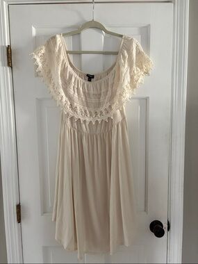 torrid Cream Off-Shoulder Blouse with Elastic Neckline